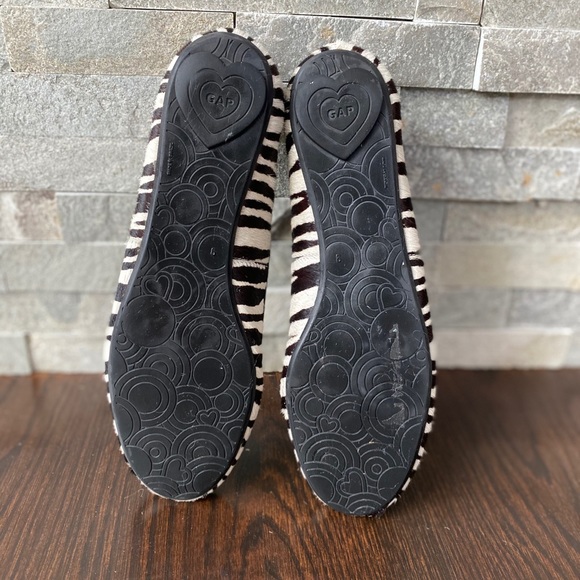 GAP Black White Zebra Animal Print Flats - Picture 7 of 10